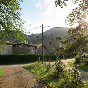 Casa rural Mas El Llach, La Vall de Bianya